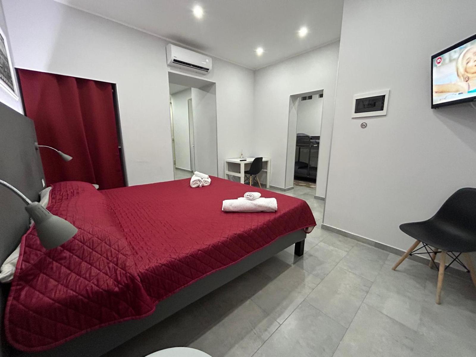 Pacini 88 Rooms And Apartment Catania Centro エクステリア 写真