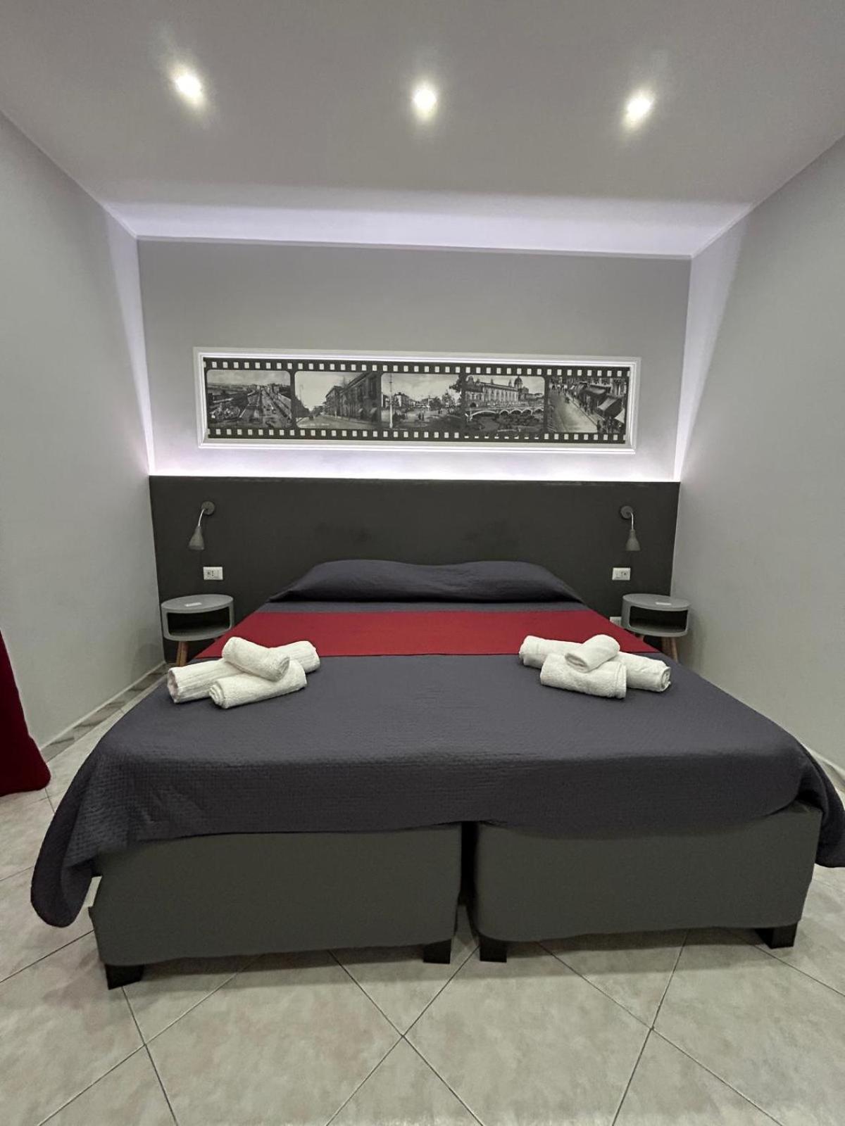Pacini 88 Rooms And Apartment Catania Centro エクステリア 写真