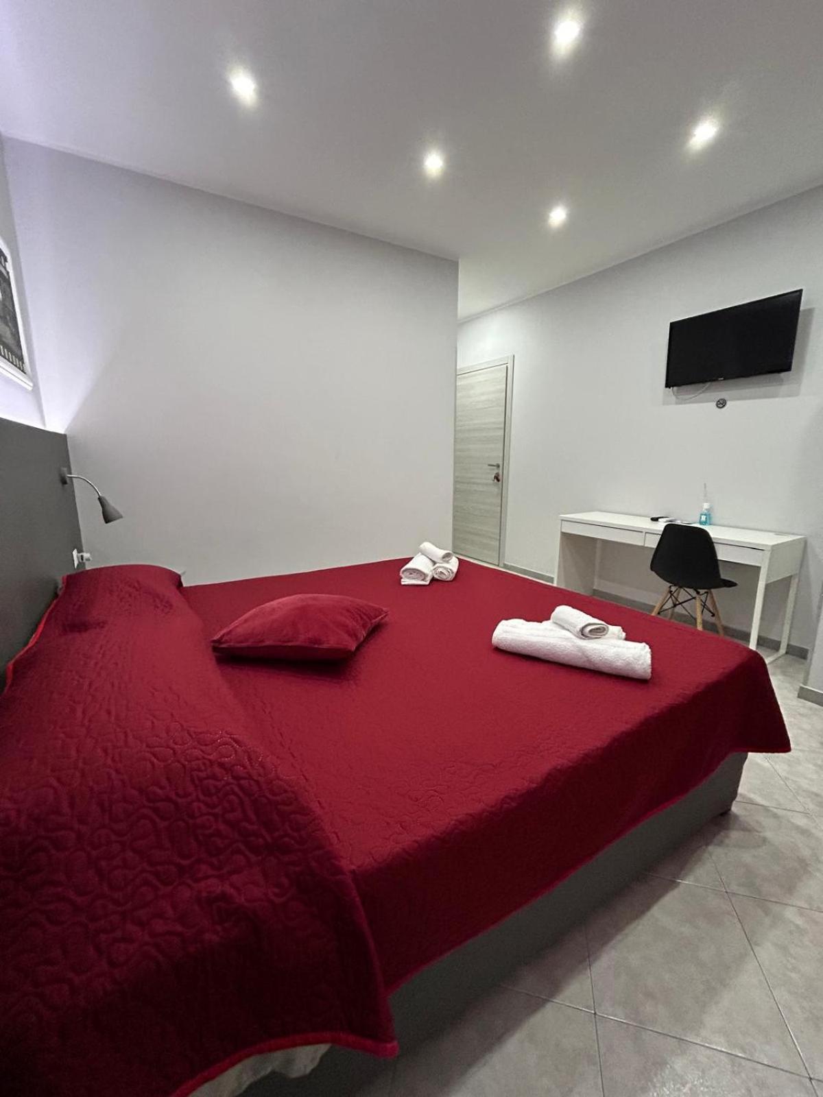 Pacini 88 Rooms And Apartment Catania Centro エクステリア 写真