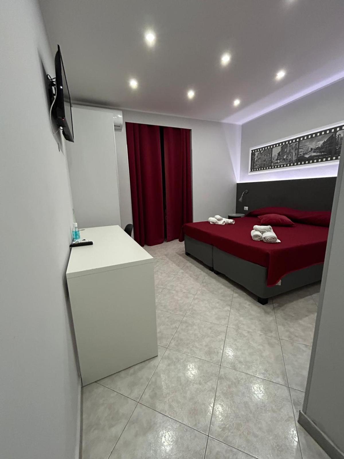 Pacini 88 Rooms And Apartment Catania Centro エクステリア 写真